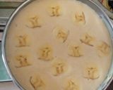 Foto langkah ke 3 dari resep Bolu kukus pisang.