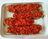 Foto del paso 6 de la receta: Calabacines rellenos de pollo, estilo lasaña {bajo en carbohidratos}