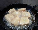 Foto langkah ke 2 dari resep Tahu goreng petis.