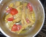 Foto langkah ke 3 dari resep Ceker Kuning Seger.