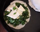 Foto del paso 3 de la receta: Tartitas de acelga con tapa de empanada
