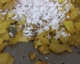 A picture of step 3 of Kohlrabi Fry.
