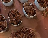 Une image de l'étape 3 de Roses des sables au chocolat 85%.