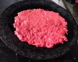 A picture of step 5 of Neutricious beetroot chilla.