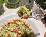 A picture of step 4 of Guacamole dip 🥑🍅🍋 🇲🇽.