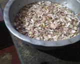 মোচা ঘণ্ট (mocha ghonto recipe in Bengali) রেসিপি ধাপ - 1 ছবি