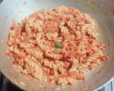 વેજ. ચીઝી પાસ્તા (Veg Cheesy Pasta Recipe In Gujarati) રેસીપી સ્ટેપ2ફોટો