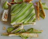 A picture of step 2 of Cucumber strip sandwich in 5 minutes.