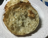 Foto del paso 1 de la receta: Bocata de pan de cristal con ensalada de marisco al aceite de trufa blanca