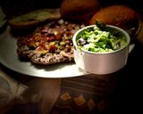 Une image de l'étape 3 de Burger tradition Saint-André.