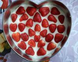 Mascarpone-s torta eperrel recept fázis 3 fotója