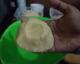 Foto langkah ke 3 dari resep Bakpia Pathok keju.