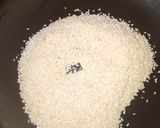 A picture of step 1 of Flax seeds laddu.