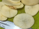 Bisteces de puerco con papas estilo Yucateco