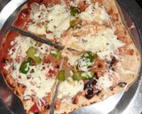 A picture of step 4 of Thin crust wholewheat pizza.