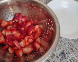 Foto del paso 1 de la receta: Mermelada de fresa 🍓🍓