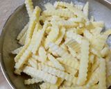 A picture of step 4 of Crispy fries.
