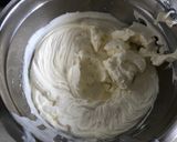 A picture of step 3 of Eggless Mango Mousse.