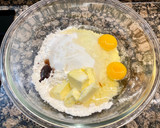 Foto del paso 3 de la receta: Pastel relleno con crema de almendras y queso ricotta
