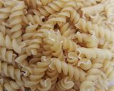 Foto del paso 6 de la receta: Pasta Tornillo en salsa Bolognesa y papita a la huancaína🇵🇪