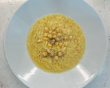 Foto del paso 6 de la receta: Sopa de cocido madrileño con garbanzos, comino y hierbabuena