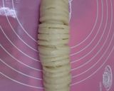 Foto langkah ke 4 dari resep Wool Roll Bread.