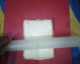 Foto langkah ke 2 dari resep Sosis Gulung Roti Tawar.