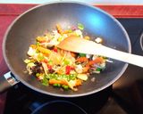 Garnélás tészta ázsiai módra recept fázis 2 fotója