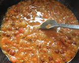 A picture of step 4 of Chana Masala.