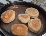 Foto del paso 3 de la receta: Facturitas rellenas SIN TACC y sin lactosa en sartén