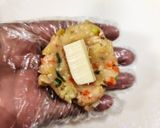 Foto langkah ke 5 dari resep Kroket Isi Keju Lumer 🧀.