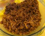 A picture of step 7 of Burnt chilli garlic Maggi.