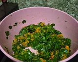 Foto langkah ke 5 dari resep Urap Daun Kelor Khas Bali.