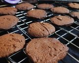 A picture of step 6 of Chocolate orange Sable cookies.