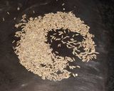 A picture of step 4 of Chawal ka pitha chatpta.