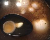 Foto del paso 2 de la receta: Huevo pochado en Ramen sencillo 🍜