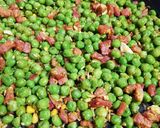 Foto del paso 5 de la receta: Guisantes salteados con jamón y huevo