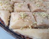 صورة لخطوة 1 من وصفة بقلاوة بعجينة الفيلو 🍰