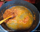 Foto del paso 5 de la receta: Rape en salsa con langostinos y sepia