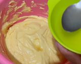 Foto langkah ke 3 dari resep Lemon Cake.