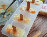 Foto langkah ke 4 dari resep Cheese Mango Sticky Rice Popsicle.