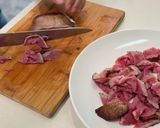 A picture of step 2 of Lime Marinated Beef (Bo Tai Chanh).