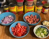 A picture of step 1 of Hotdogs & Beans.