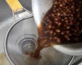 A picture of step 3 of Spicy Curry cholay.