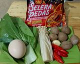 Foto langkah ke 1 dari resep Mie goreng kuah nyemek.