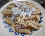 Foto del passaggio 2 della ricetta Penne con panna prosciutto e olive