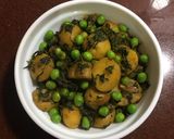 A picture of step 9 of Methi Matar Aloo.
