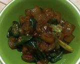 Foto langkah ke 7 dari resep Tumis Kikil Cabe Ijo.