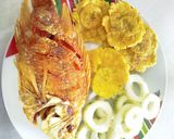 Foto del paso 6 de la receta: Mojarra frita con patacones