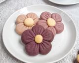 Foto langkah ke 8 dari resep Flower Cookies.